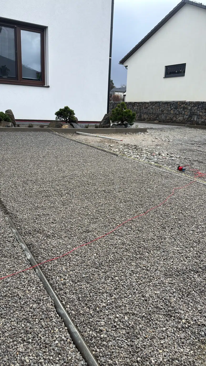 Velkoplošná zámková dlažba